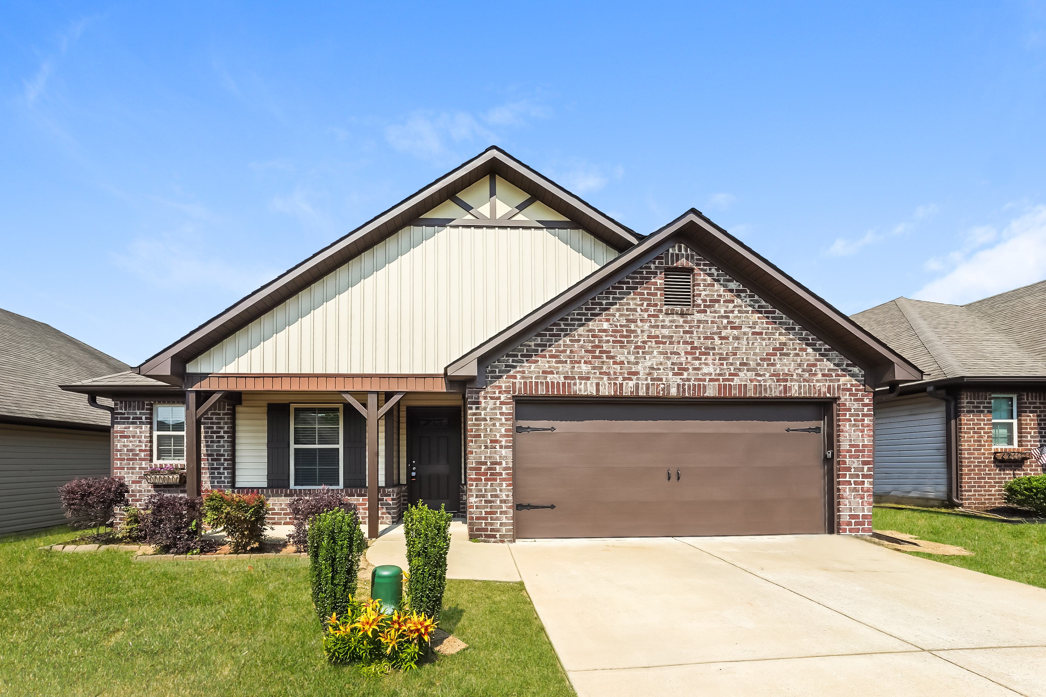 8216 FRANKLIN LN MORRIS, AL 35116